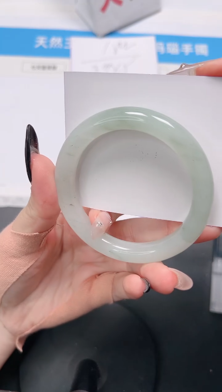 【闪购商品】石英质玉手镯合金264-54.7