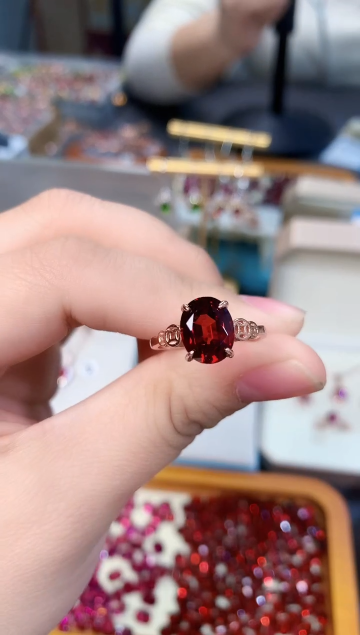 【闪购商品】石榴石戒指银S925镶嵌天然