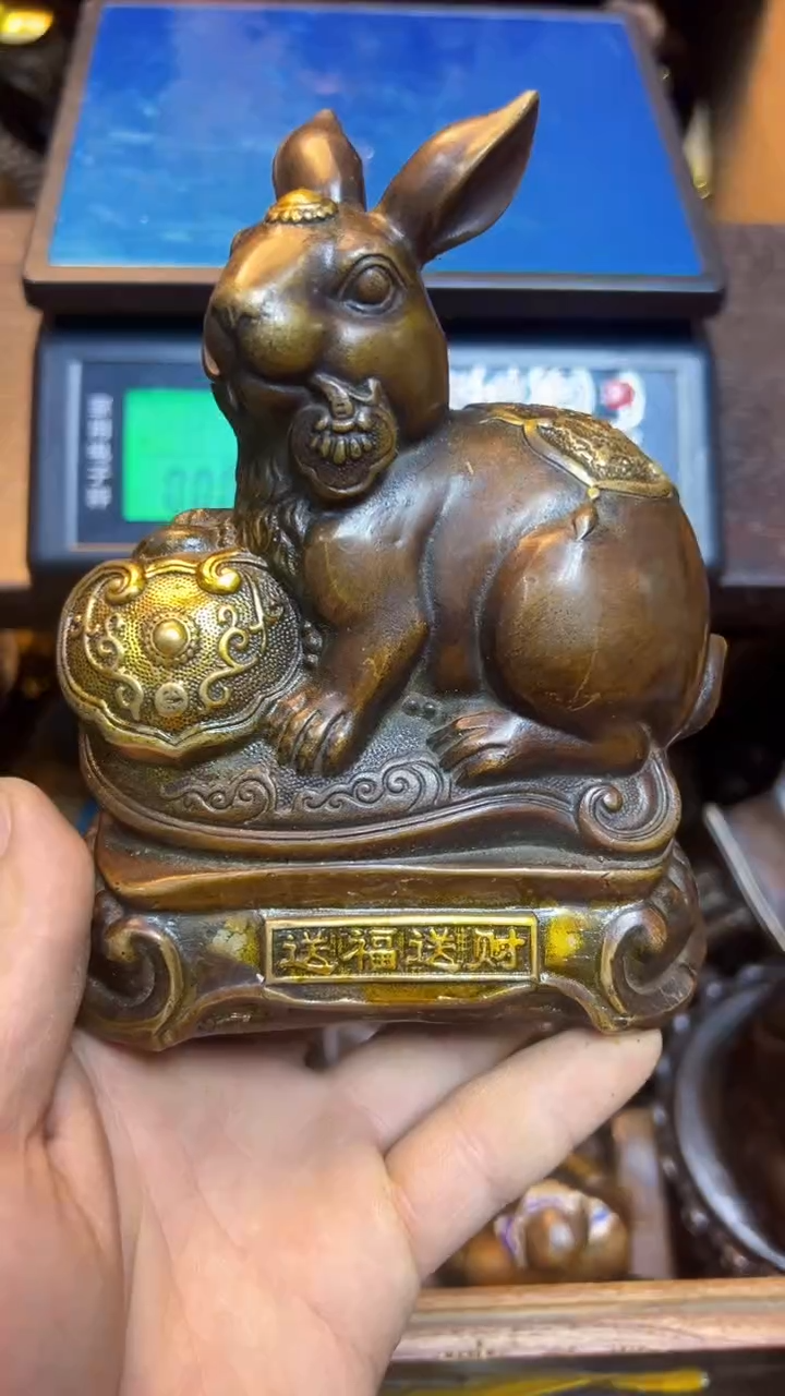 1案台摆件  物品摆件