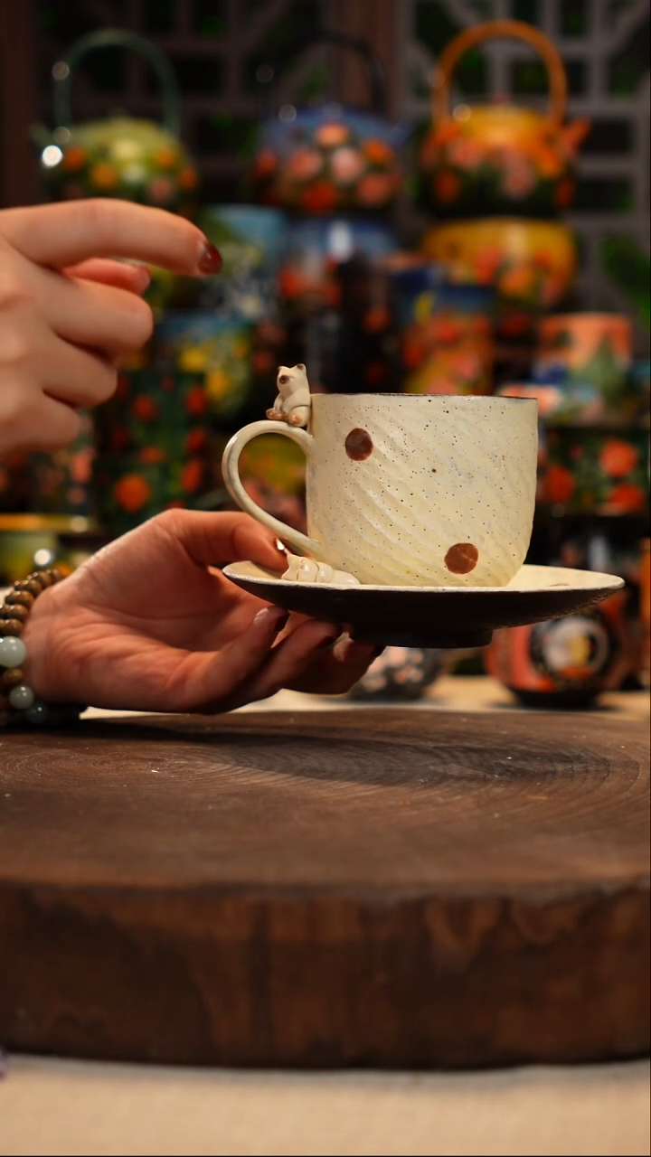 紫砂油画手绘釉下彩