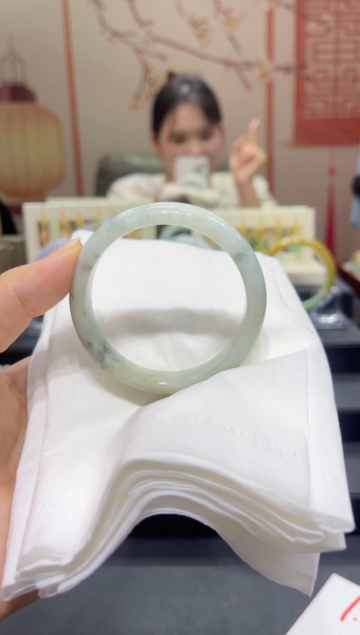 未镶嵌手镯翡翠?****?00006817