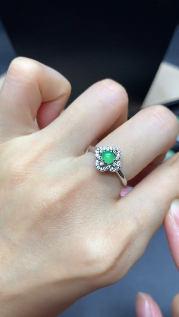 【闪购商品】翡翠戒指银S925镶嵌蛋面【无服务费】