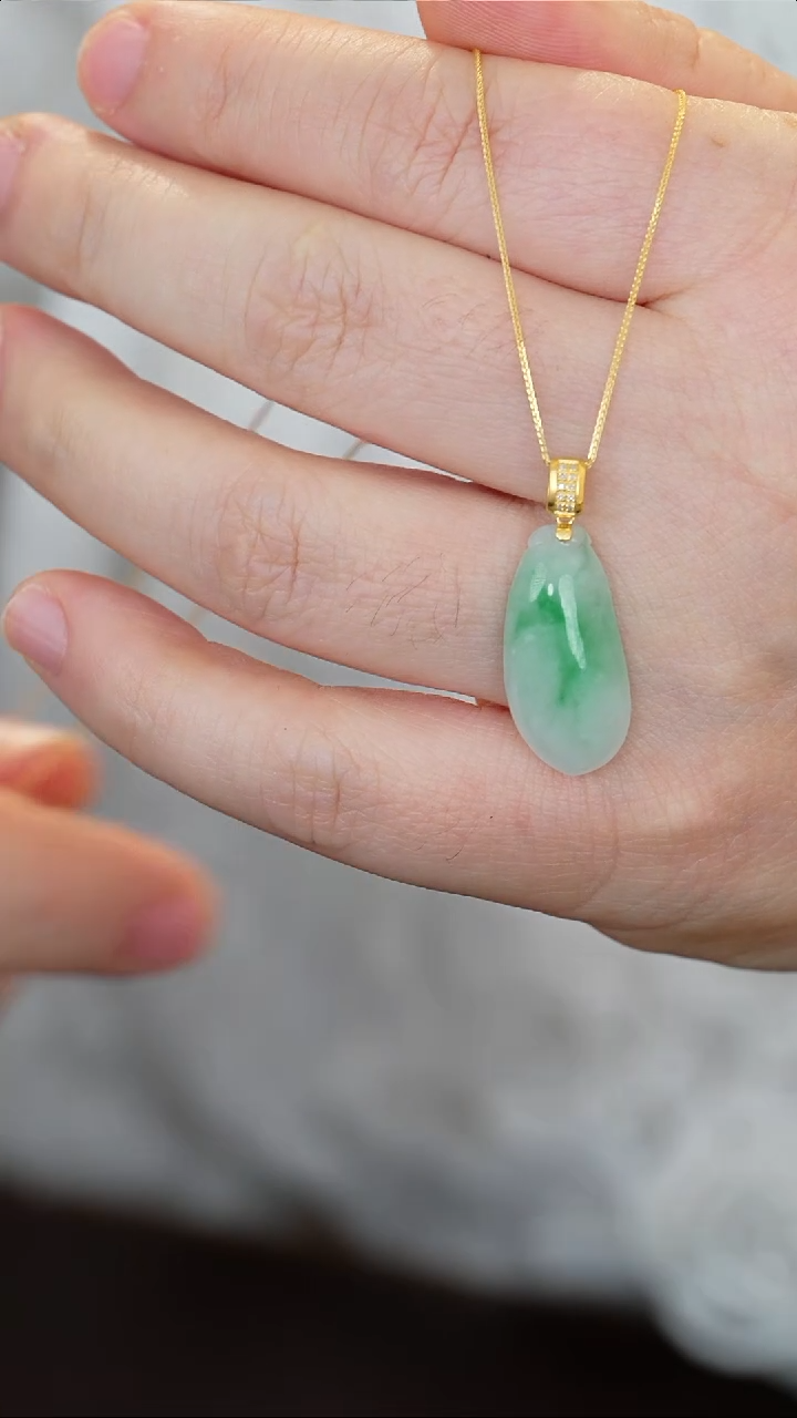 颈饰18K金镶嵌翡翠【5】