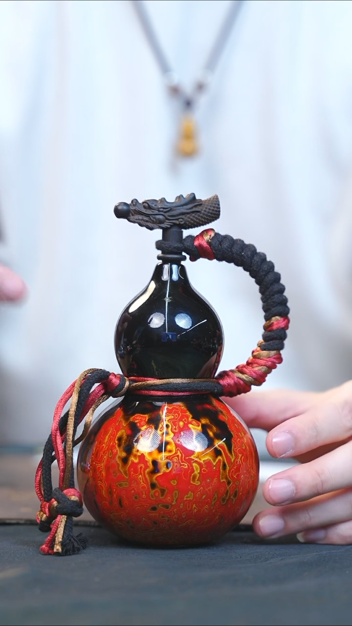 【闪购商品】RT137漆艺酒葫芦不包手串及旋转底座