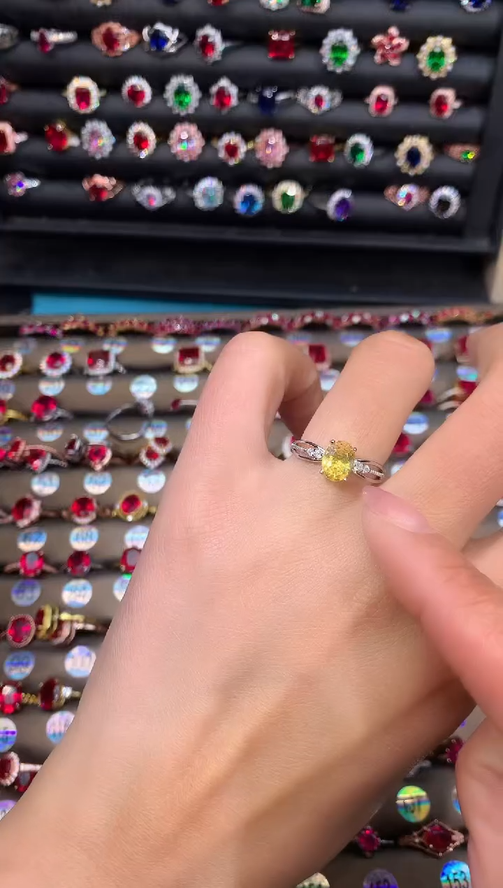 【闪购商品】水晶戒指银S925镶嵌68黄水晶