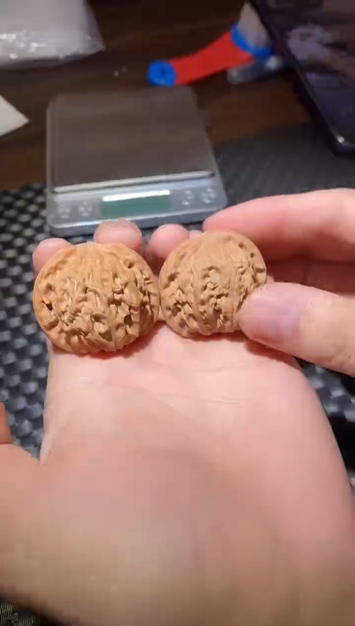 把件文玩核桃微修山地磨盘38-41随机发货