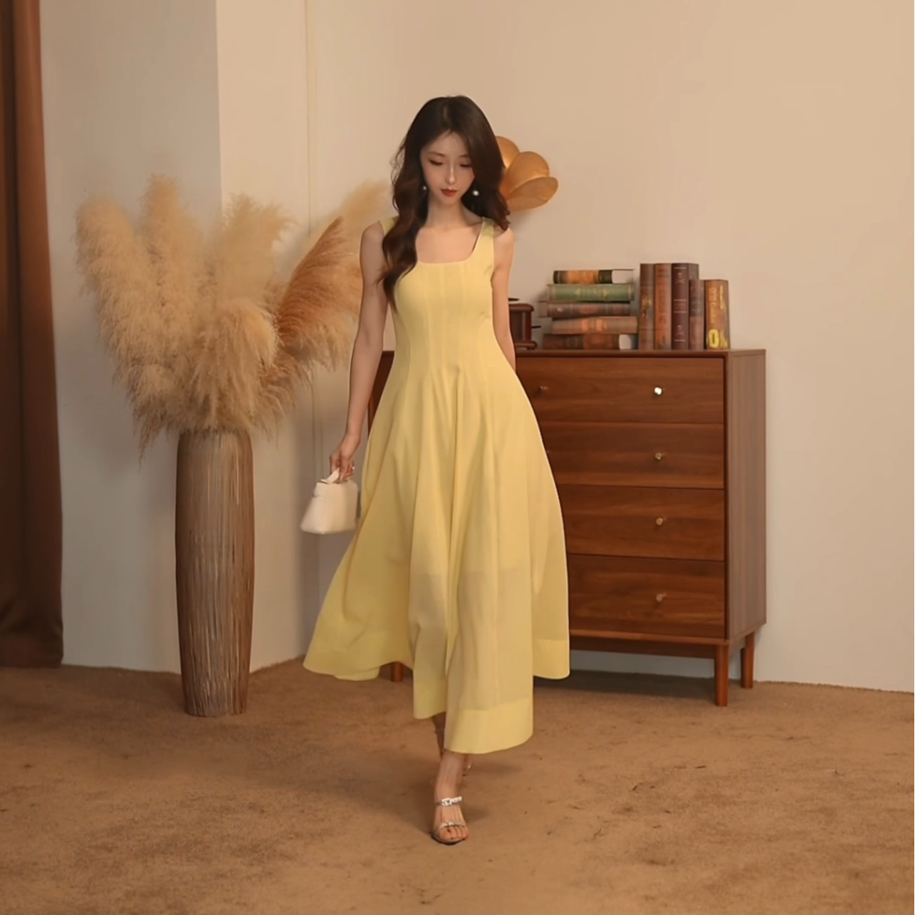 【大金】法式新款简约优雅大方小众设计连衣裙-YL60052