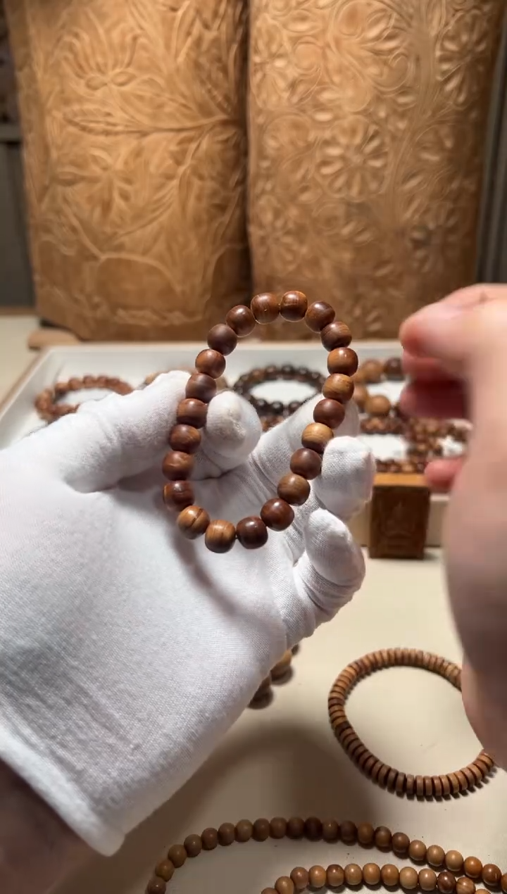 【闪购商品】檀香木手串/手链供奉料9x10尾档