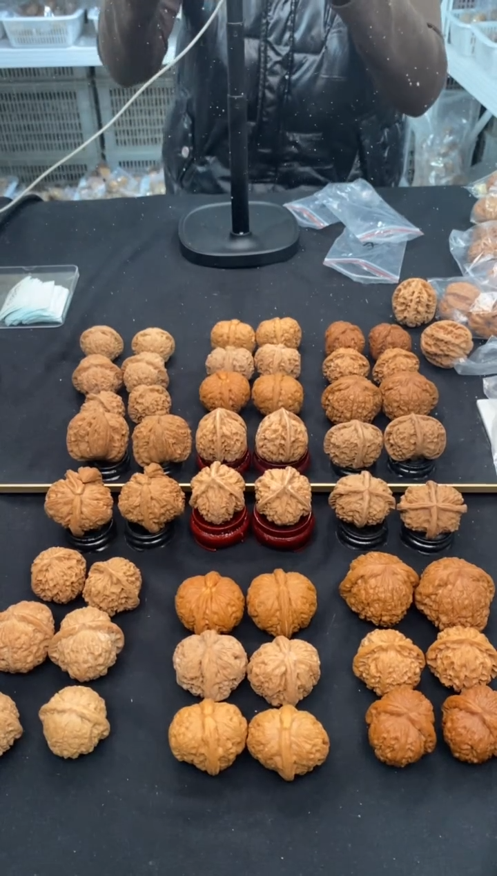 【闪购商品】文玩核桃把件肉球元宝41