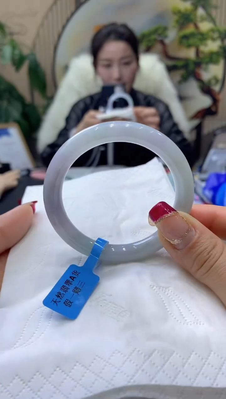 【闪购商品】翡翠手镯未镶嵌99913180