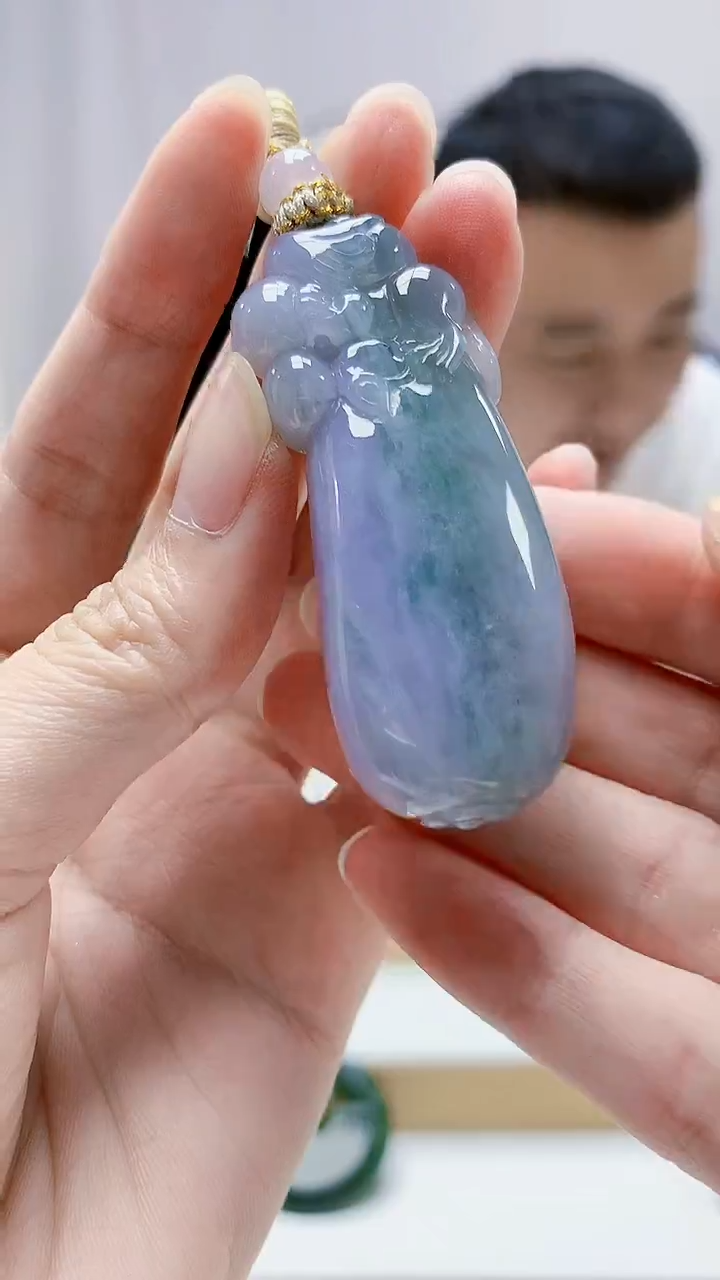 未镶嵌定制翡翠4898zm-毛货挂件149瓜