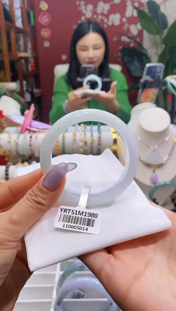 【闪购商品】翡翠手镯未镶嵌65晴水56.2/12.6*8.2