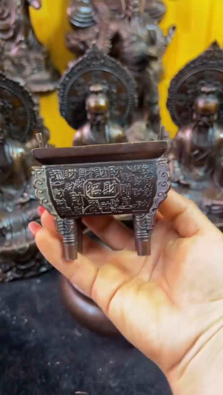 【闪购商品】1案台摆件 物品摆件