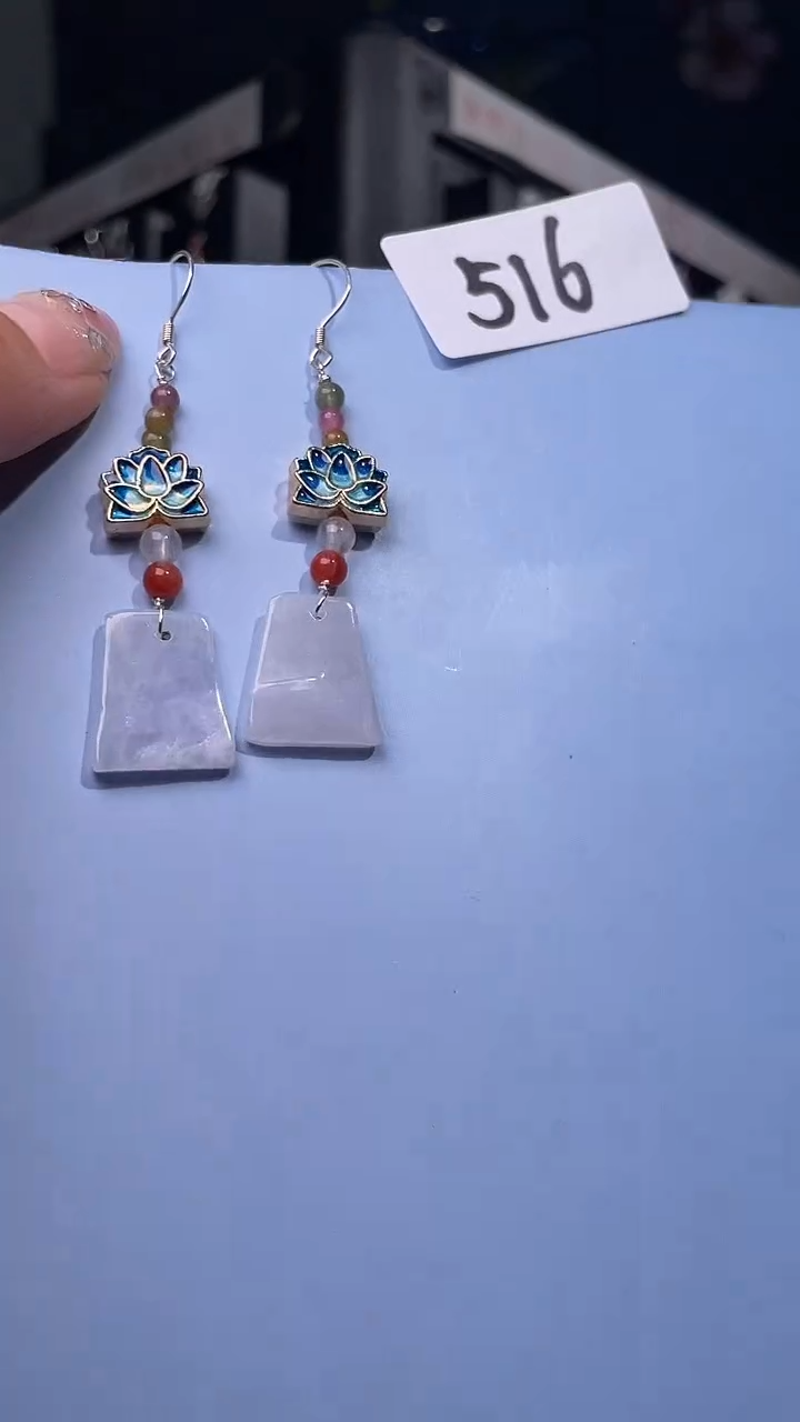 未镶嵌翡翠耳饰喜欢拍微瑕