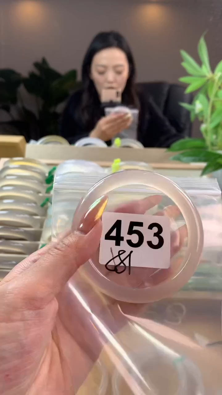 【闪购商品】玛瑙/玉髓手镯未镶嵌453