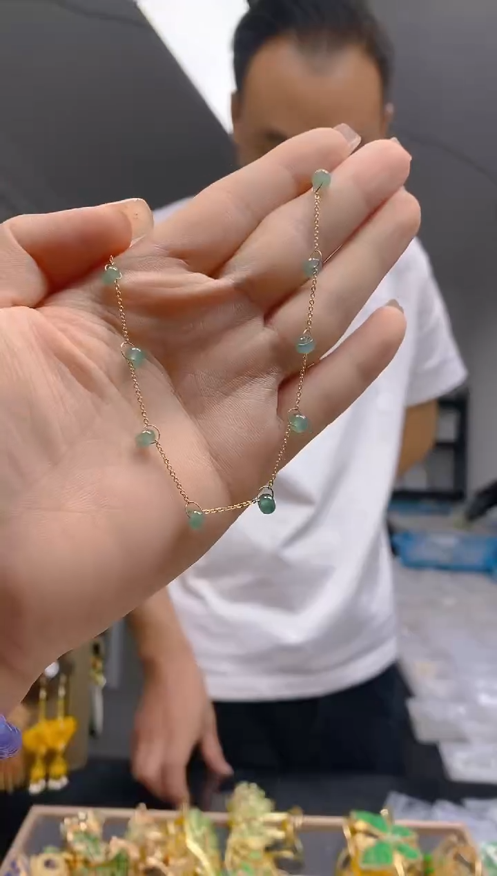 【闪购商品】翡翠耳饰合金40翡翠手链