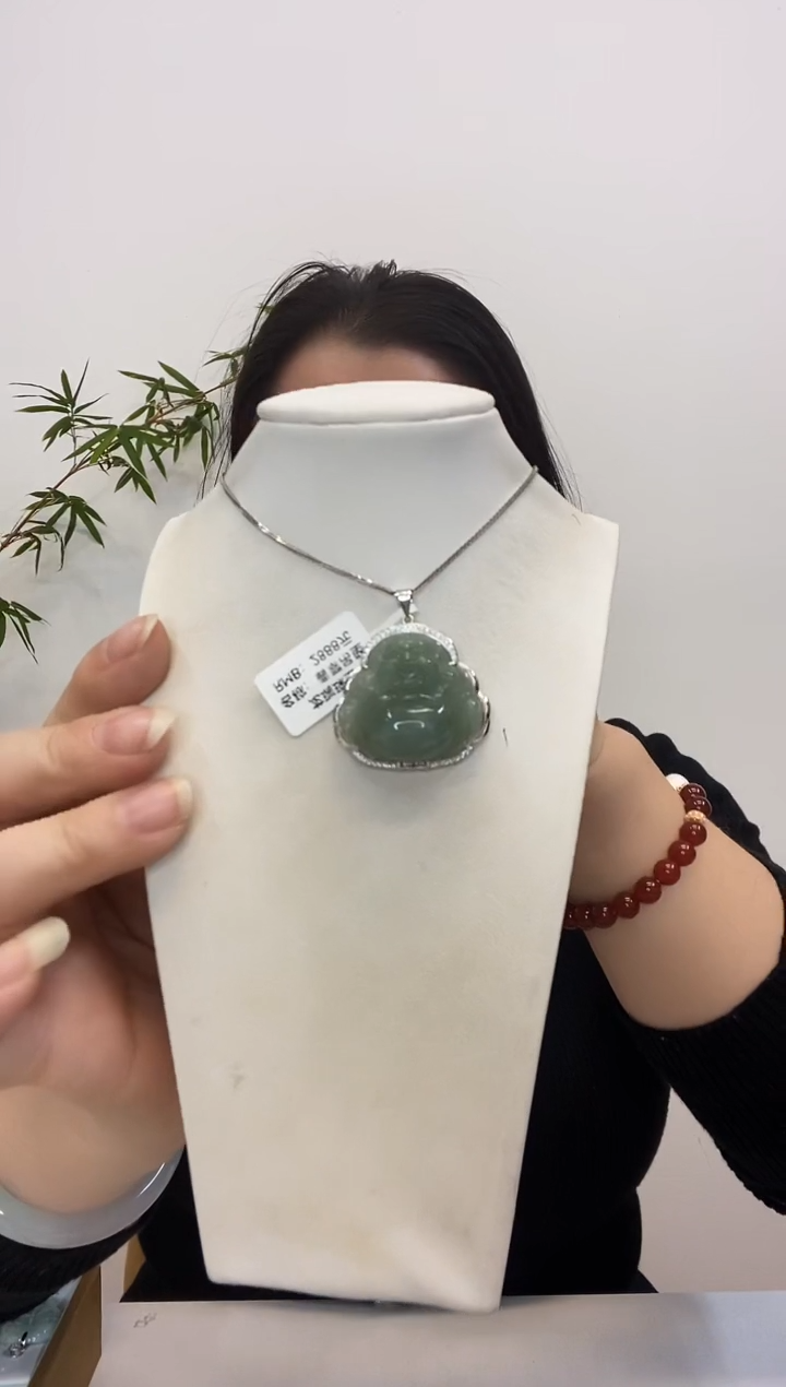 【闪购商品】翡翠吊坠(赠链)银S925镶嵌佛公