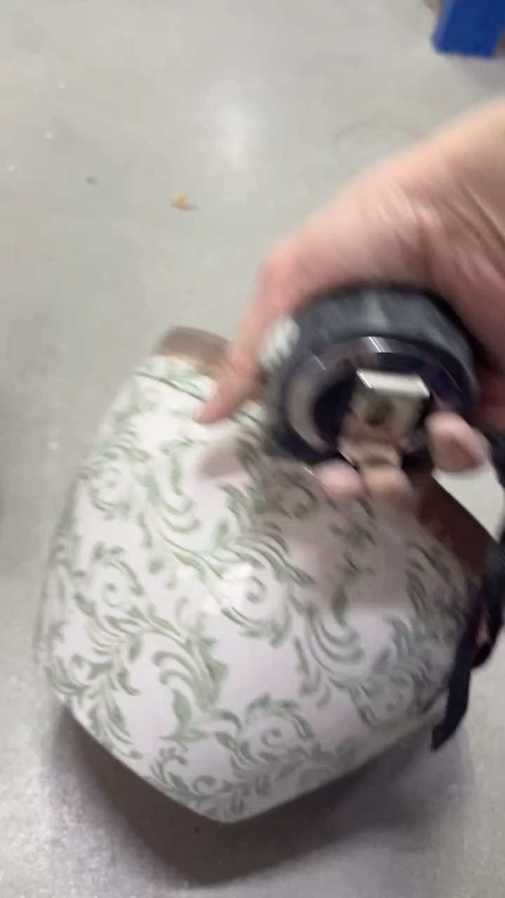 【闪购商品】陶瓷有孔花盆高16cm内口18cm