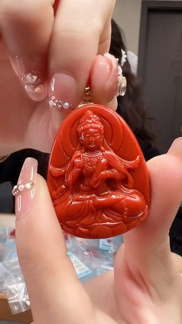 【闪购商品】南红玛瑙吊坠(不含链)18K金镶嵌/度母