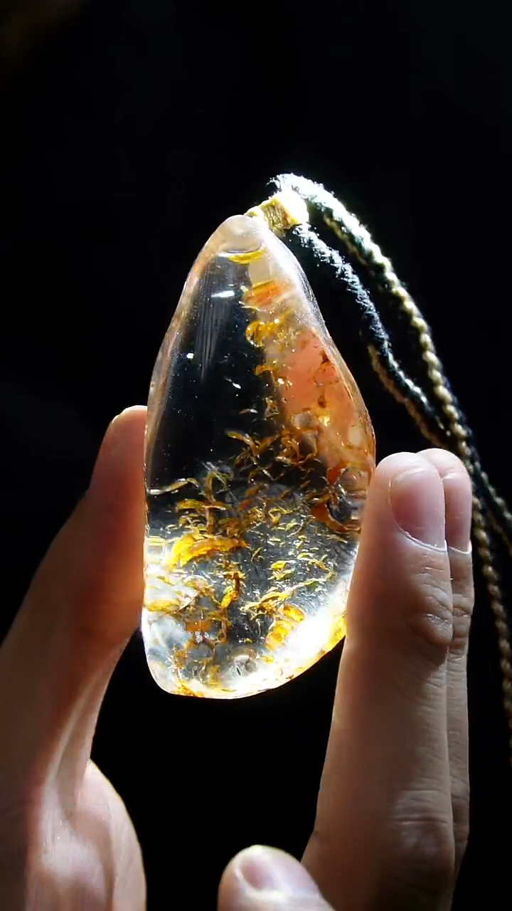 吊坠(赠链)未镶嵌水晶水晶