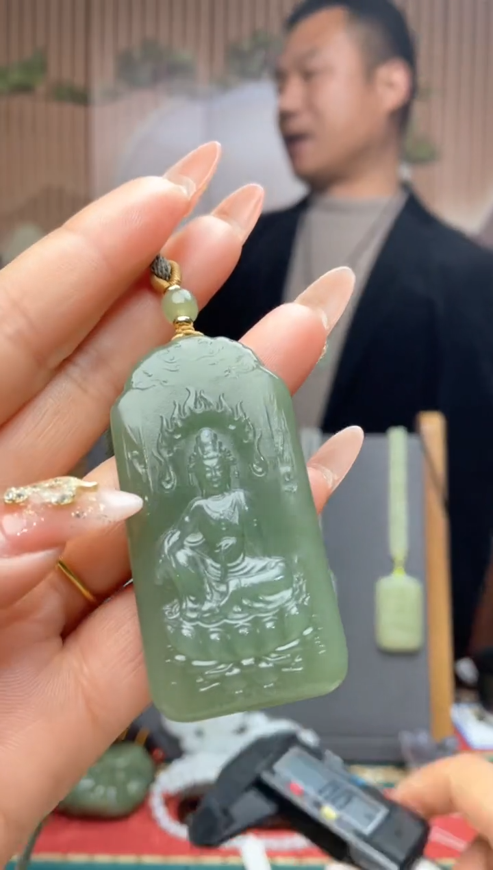 【闪购商品】和田玉颈饰未镶嵌一