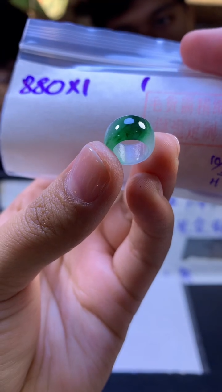 【闪购商品】定制翡翠未镶嵌甜甜圈#880元-毛货需精细抛光