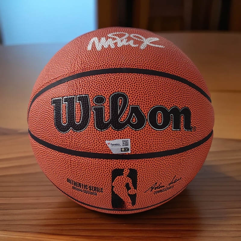 【KinSign】 魔术师亲签 亲签篮球（含FA证书）