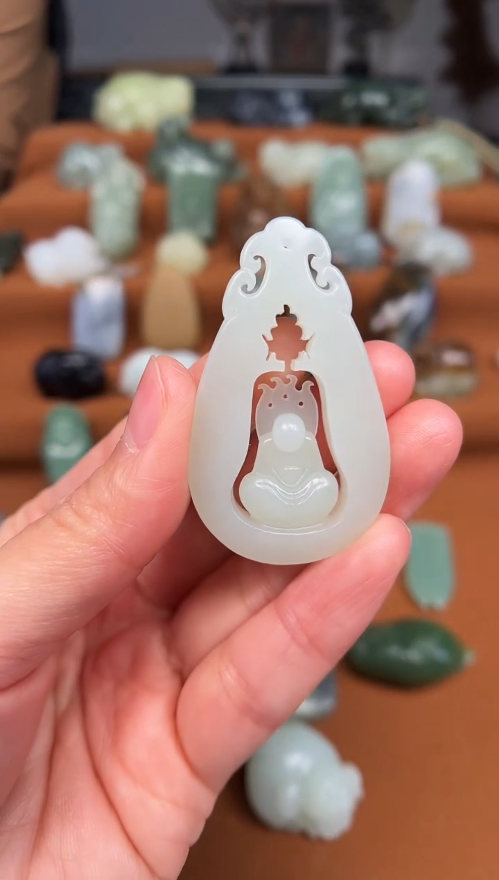 【闪购商品】和田玉颈饰未镶嵌悟道