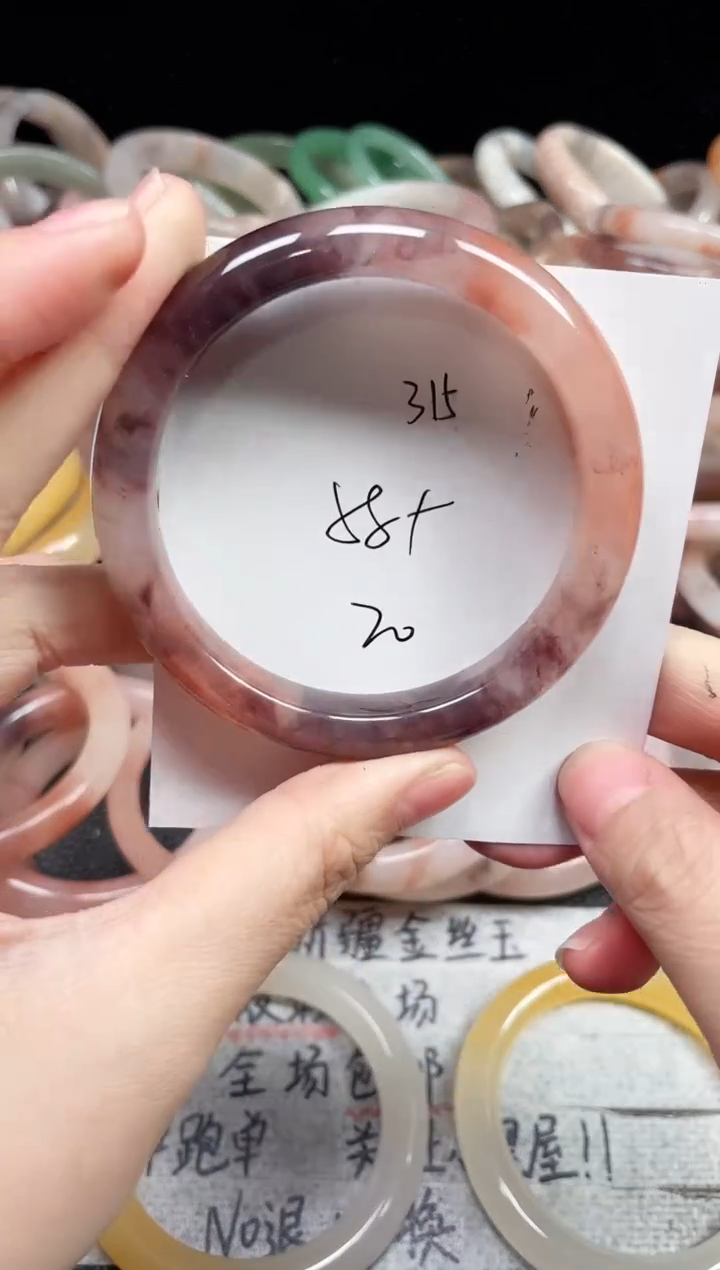 未镶嵌手镯石英质玉315