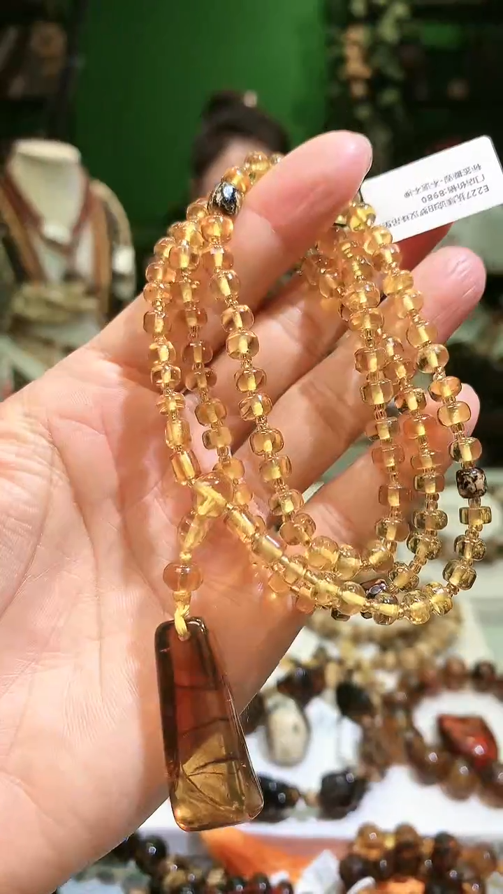 【闪购商品】琥珀裸石未镶嵌抚顺琥珀