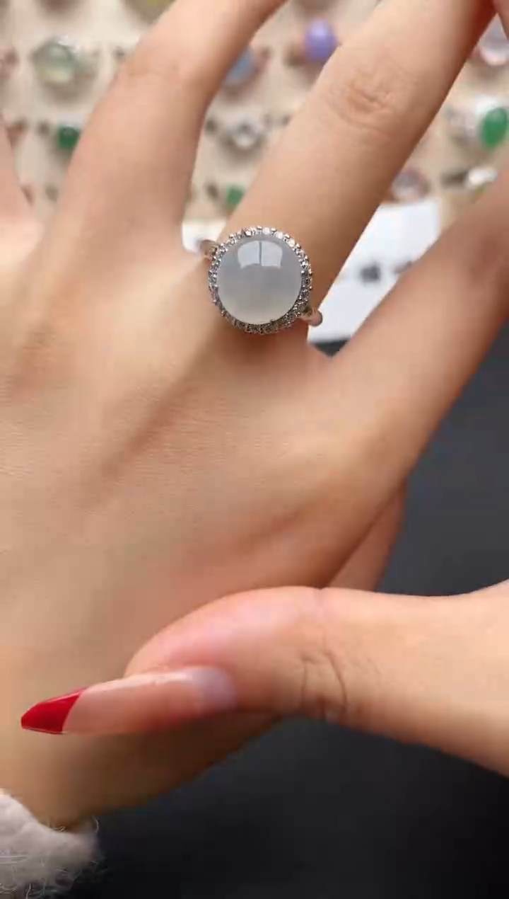 【闪购商品】翡翠戒指银S925镶嵌一物一证一礼盒