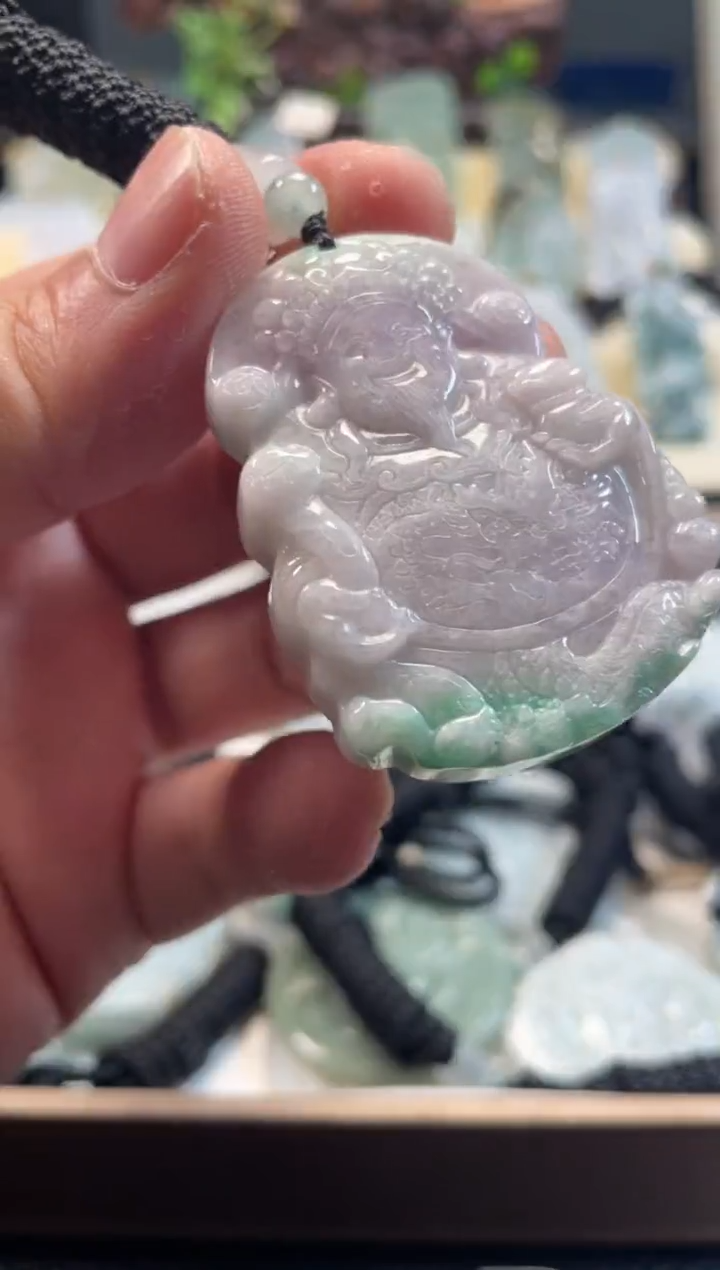 颈饰未镶嵌翡翠12/06/008