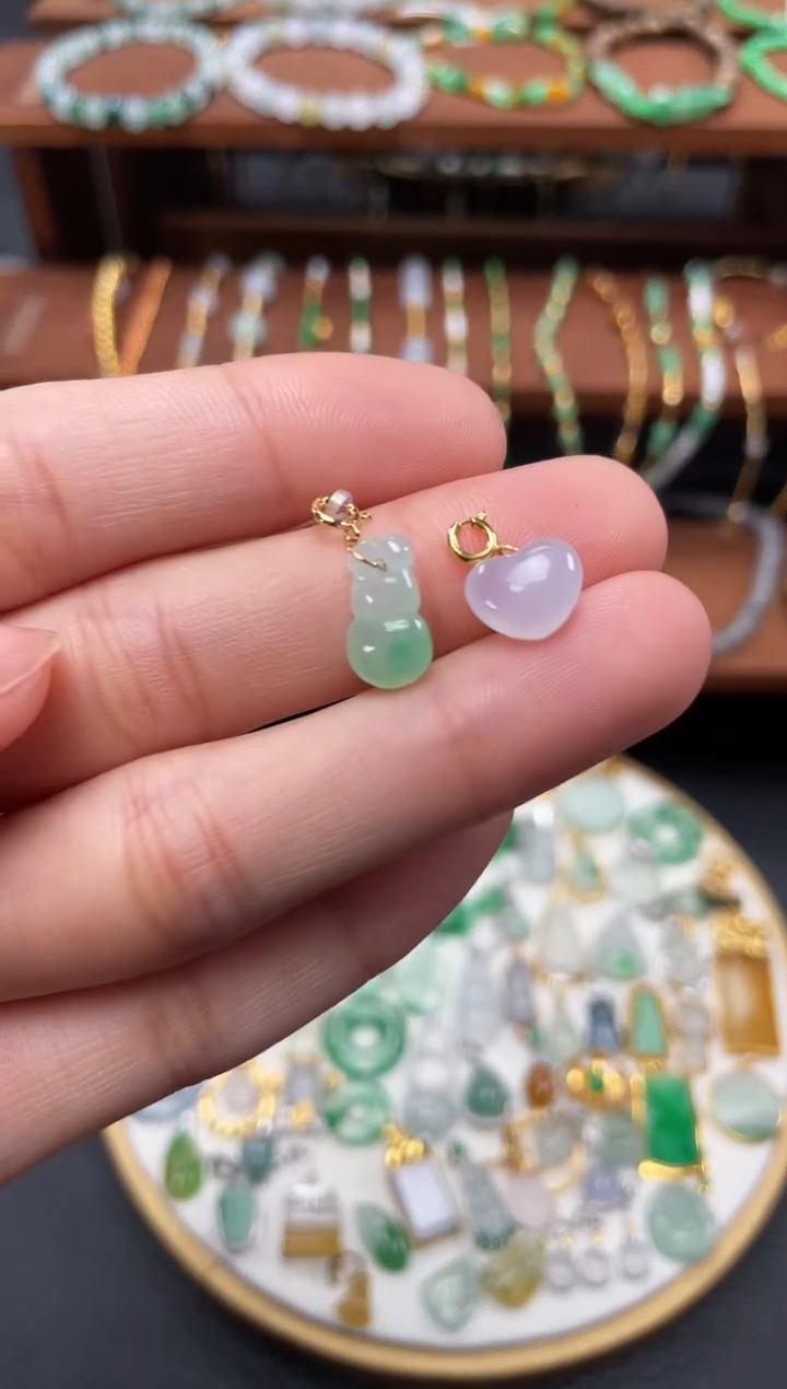 【闪购商品】翡翠吊坠(不含链)18K金镶嵌2个 JK513