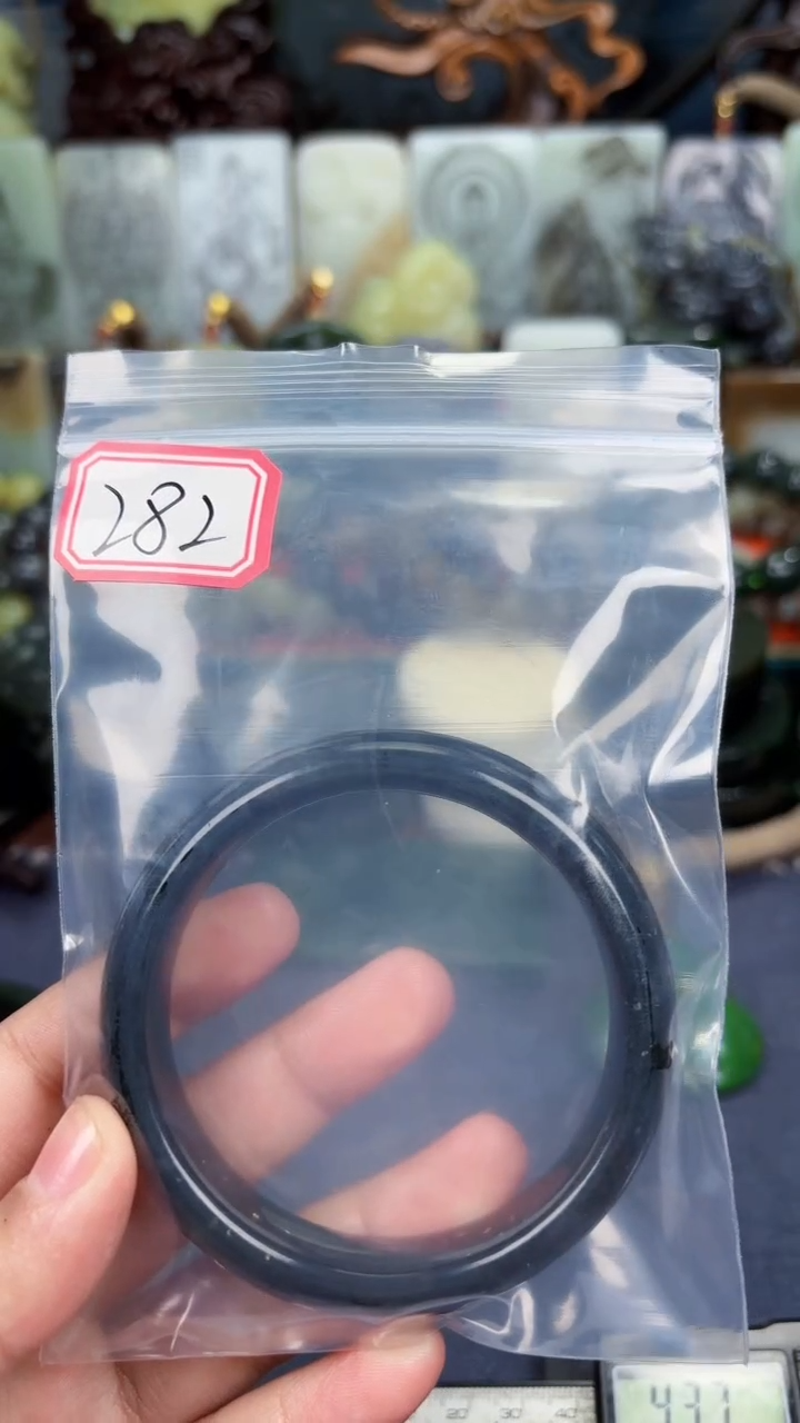 颈饰未镶嵌和田玉潘*和田玉