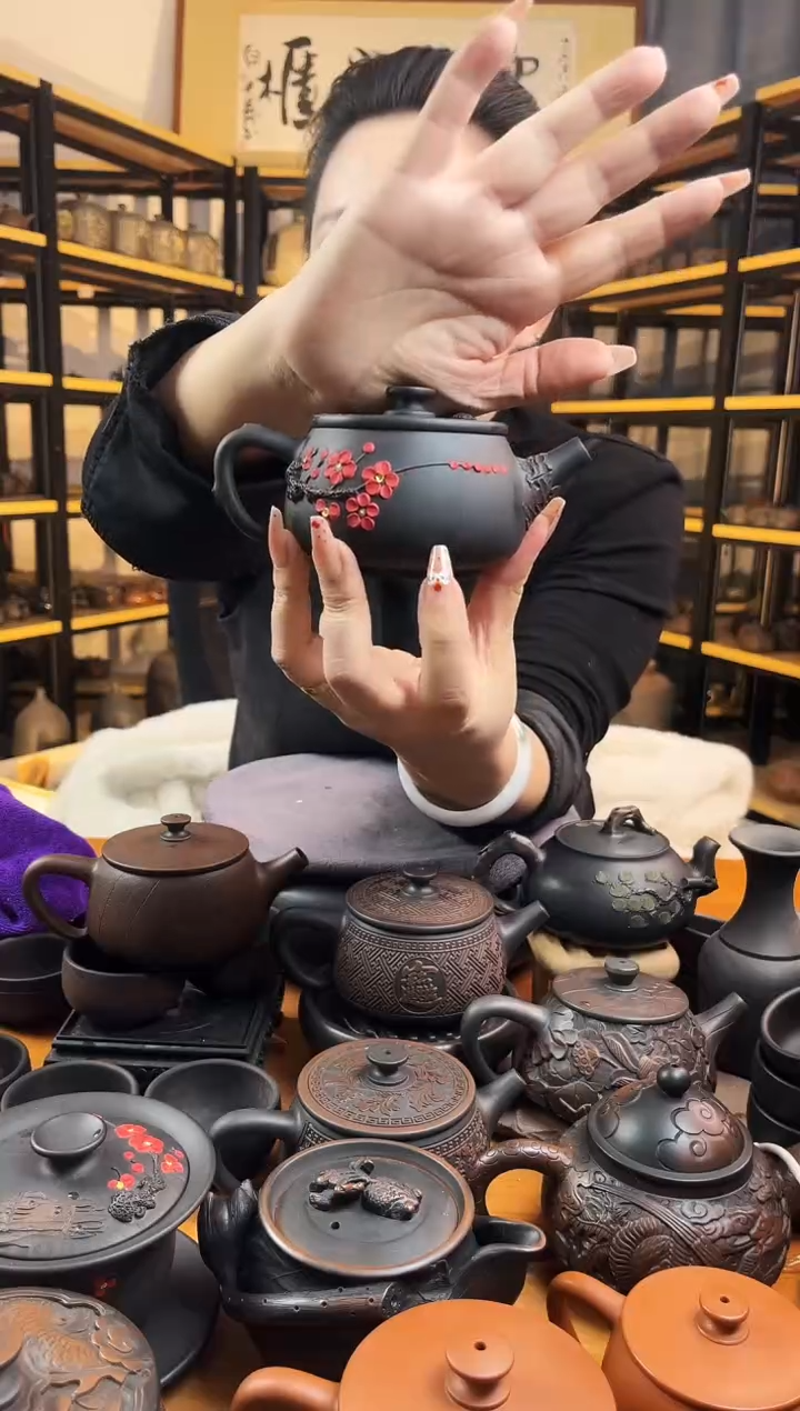 【闪购商品】壶红梅 拉丝 大口汉瓦    