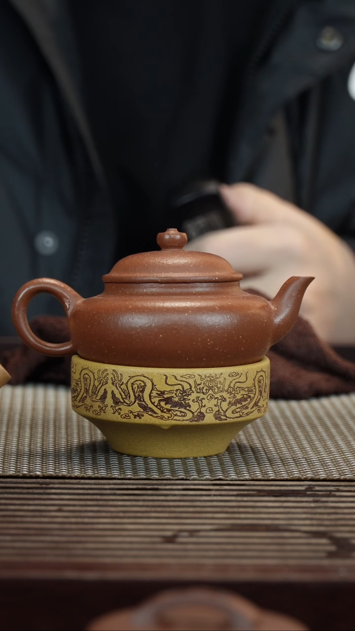 【闪购商品】紫砂茶壶红降坡扁樱 杯子*