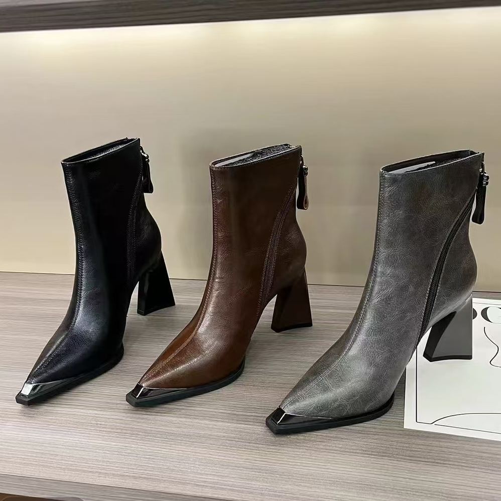 ZX888(001-200)时尚高货时装靴子《按编码去拍》8810