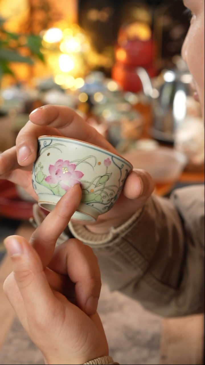 【闪购商品】素谷青花缠枝莲荷花宽口主人杯90cc