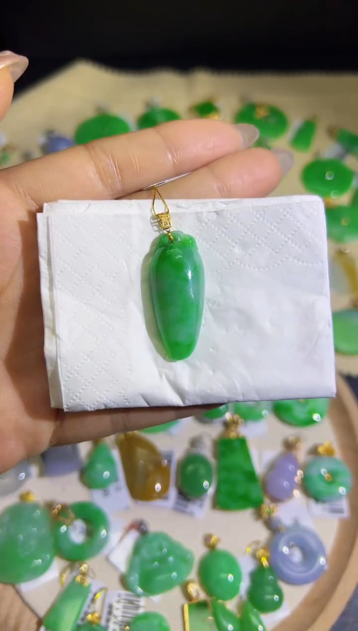 【闪购商品】翡翠颈饰18K金镶嵌Q缅料A货翡翠/支持复检/一件