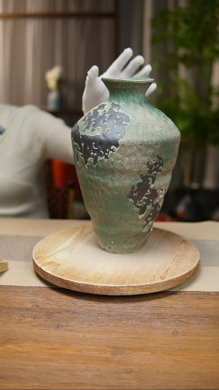 【闪购商品】陶瓷花器诧寂复古绿高脚