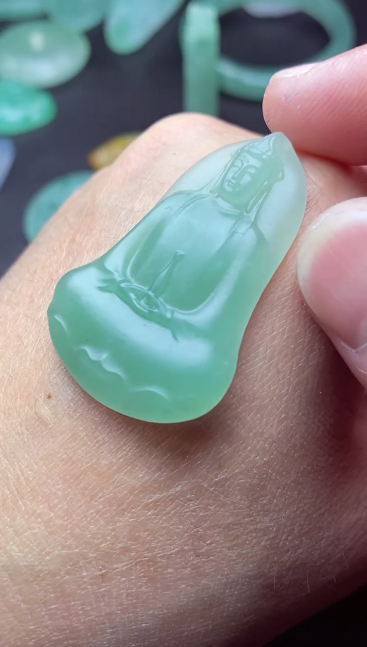 未镶嵌定制翡翠a货翡翠