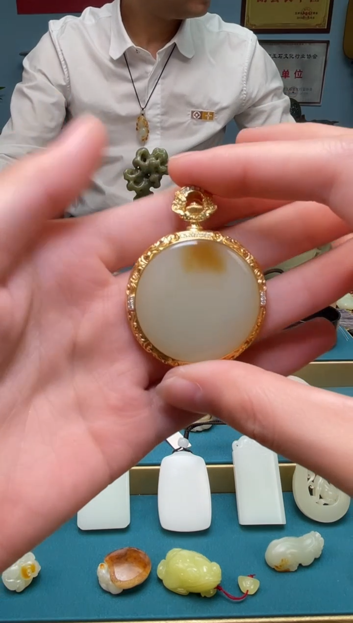【闪购商品】和田玉颈饰银S925镀金镶嵌吊坠 多样性发货拍一发一