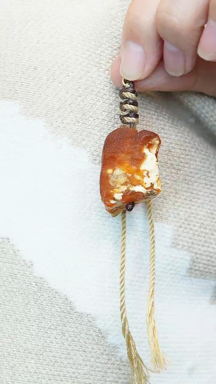 【闪购商品】琥珀裸石未镶嵌原石