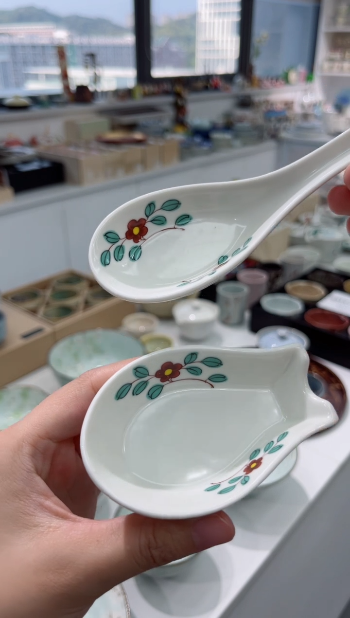 【闪购商品】瓷片锦小花勺架+锦小花陶瓷勺