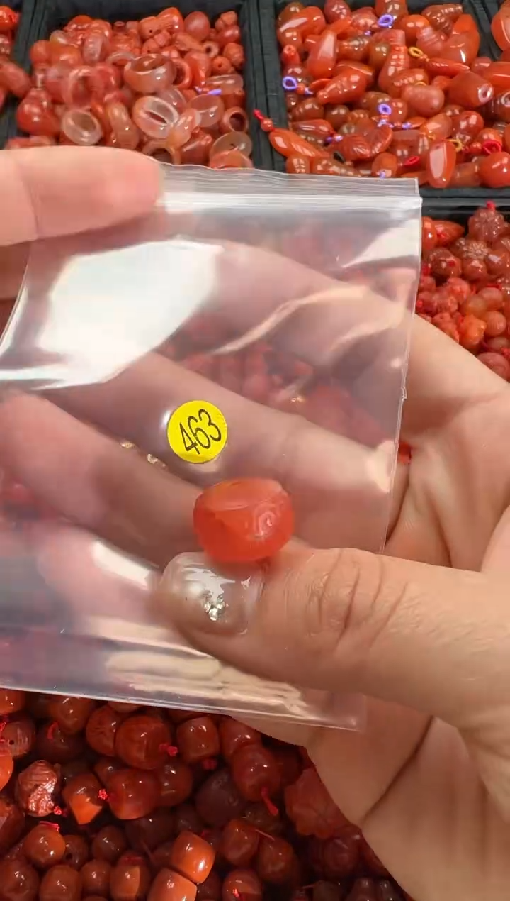 【闪购商品】南红玛瑙颈饰未镶嵌1