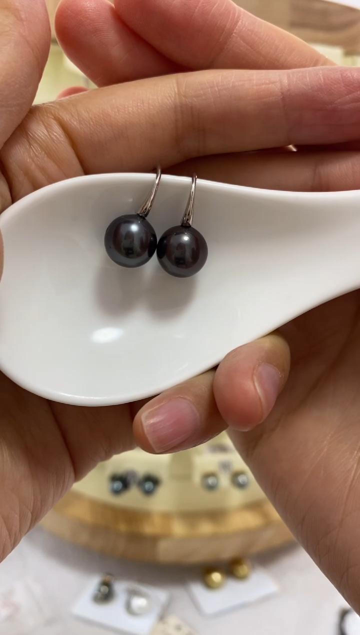 【闪购商品】海水珍珠耳饰银S925镶嵌大溪地