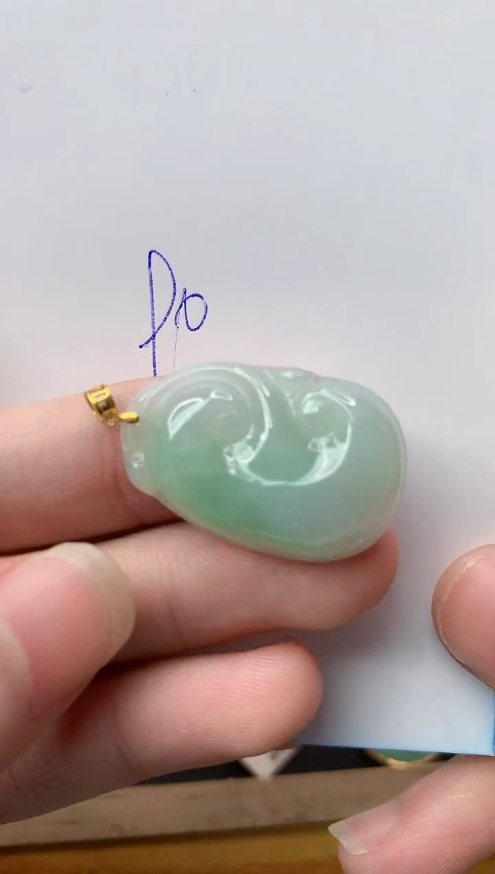 【闪购商品】翡翠颈饰18K金镶嵌87........