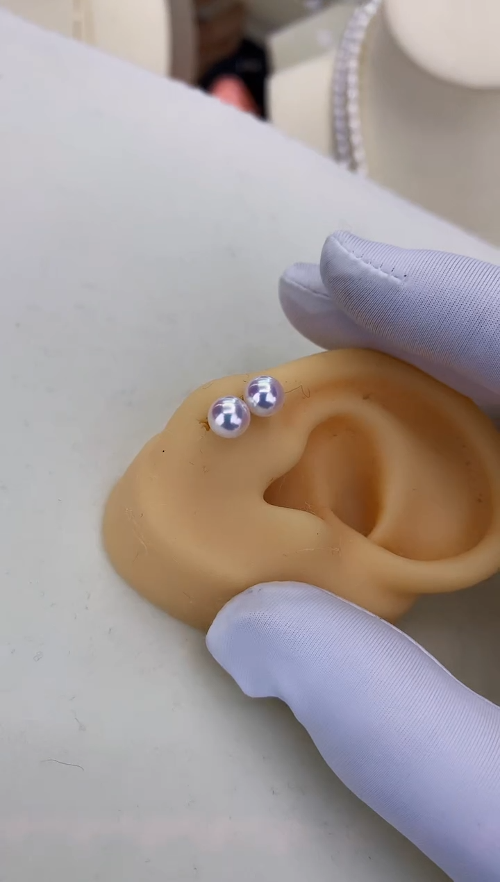 18K金镶嵌DA海水珍珠 GD001 5-6 素钉定制