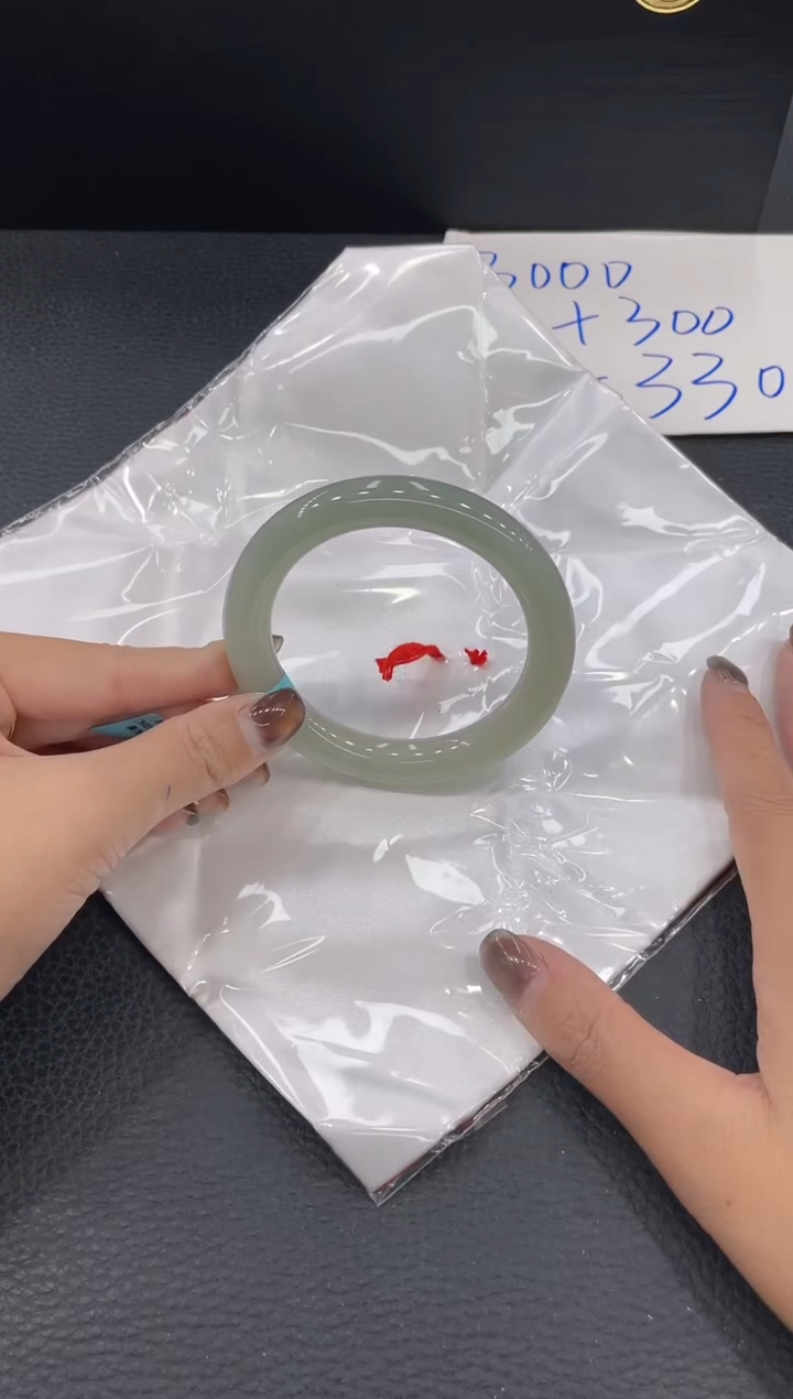 【闪购商品】翡翠手镯未镶嵌手镯