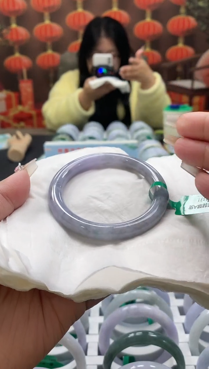 【闪购商品】翡翠手镯未镶嵌00009082